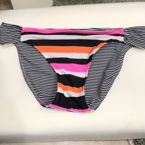 Rampage reversible bikini bottoms- size medium